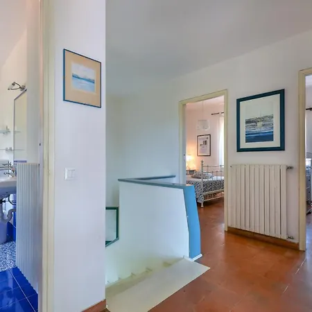 Le Tre Palme Villa *
